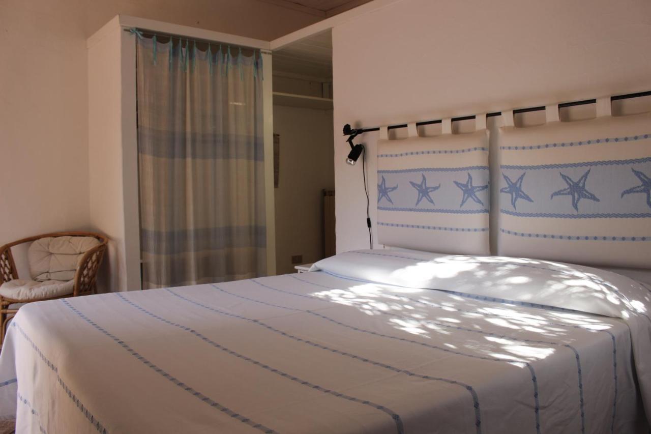 B&B Le Corti Di Aloa San Pantaleo Dış mekan fotoğraf